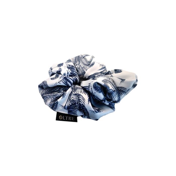 SCRUNCHIE ~ JUNGLE BLUE